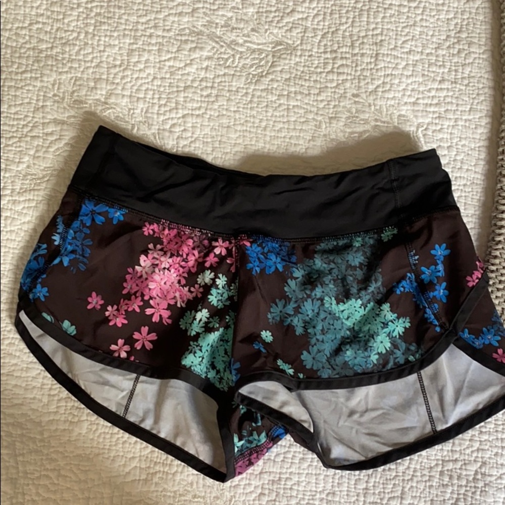 Running shorts